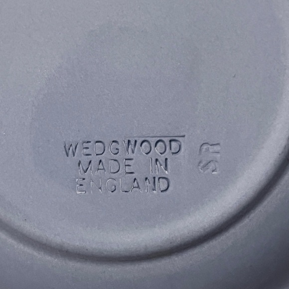 Wedgwood Jasperware Collector’s Plate Poseiden Ring Jewelry Dish - Picture 3 of 4